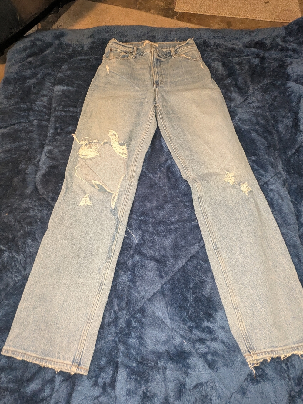 Abercrombie & Fitch Light Blue Distressed Straight-Leg Jeans